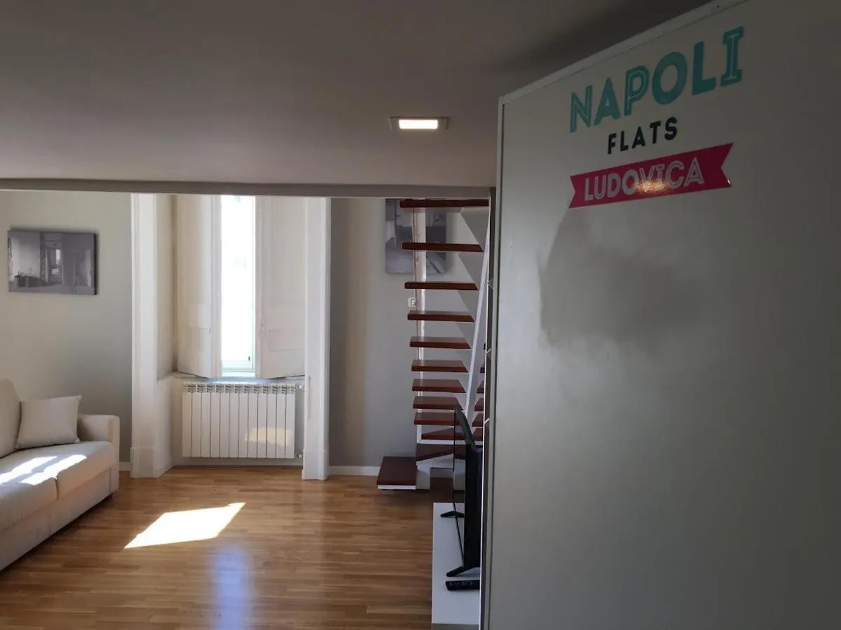 Stay In Naples Flats 0*,  إيطاليا