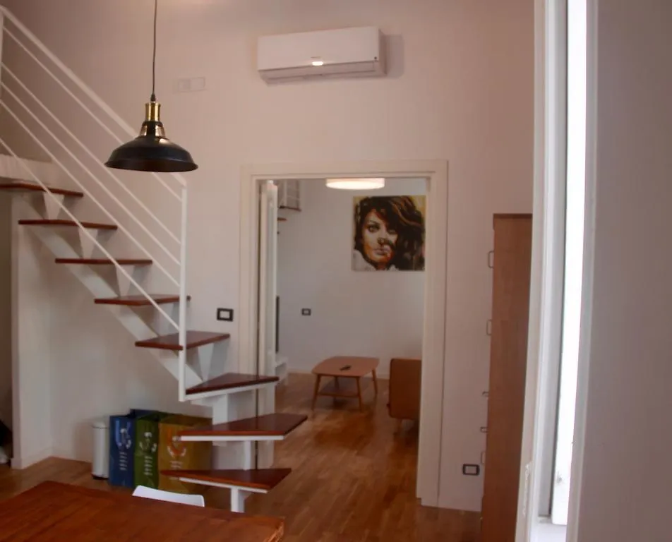 Stay In Naples Flats شقة